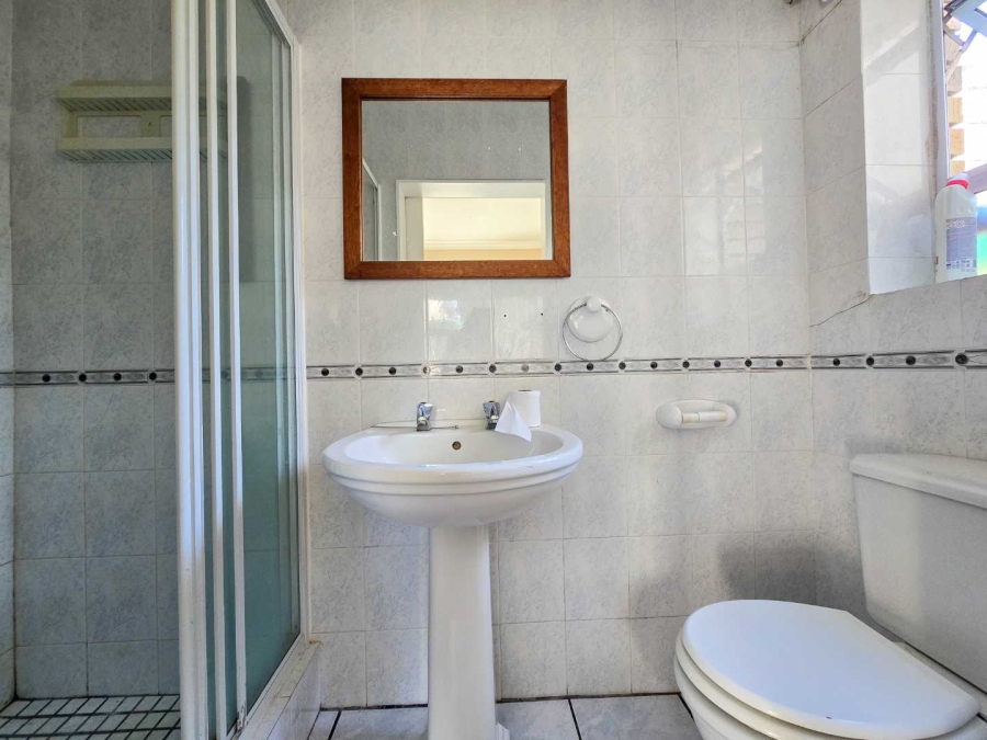 4 Bedroom Property for Sale in Stilbaai Wes Western Cape